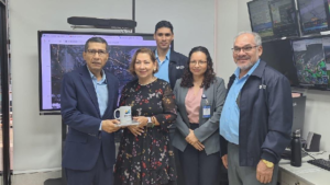 Con Instituto de Meteorología e Hidrología de Panamá