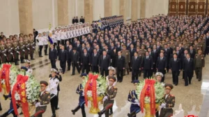 Tributo al Líder Histórico Kim Il Sung en la RPD de Corea