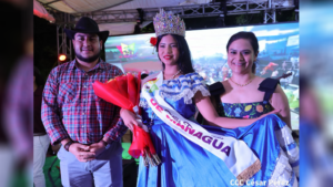 Génesis Matamoros es coronada Reina de las Fiestas Tradicionales de Managua 2026