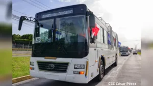 Nicaragua recibirá 300 nuevos buses provenientes de China