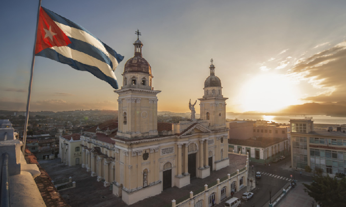Cuba, historia de amor y resistencia