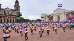 Entre colores, música y danza Nicaragua conmemora 205 años de Independencia