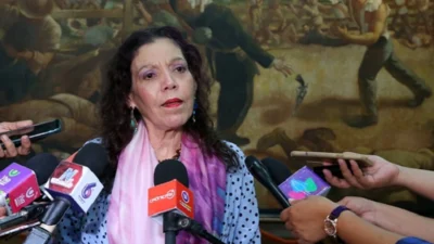 Compañera Rosario Murillo en Multinoticias (22-10-26)