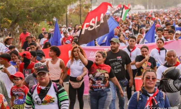 SOÑANDO Y CRECIENDO EN GRANDE 2027-48/19 MÁS TRIUNFOS PUEBLO PRESIDENTE