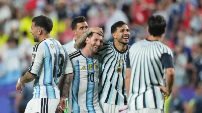 Exigen sacar a Argentina del Mundial por favoritismo