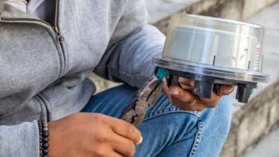 Hasta 20 años de prisión para quienes roben electricidad en RD