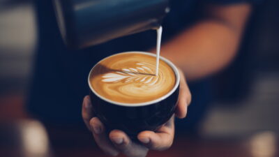 Café sin Cafeína: Descubre sus Posibles Beneficios