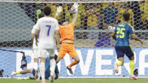 Colombia venció a Uzbekistán y sumó sus primeros tres en el Grupo K
