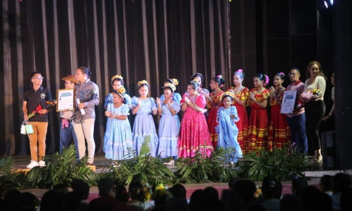 Gala folklórica destaca las tradiciones y el orgullo cultural de Nicaragua