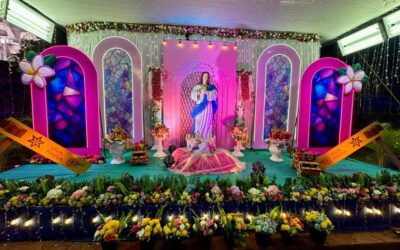 Casi listos los altares en honor a María en la Avenida de Bolívar a Chávez