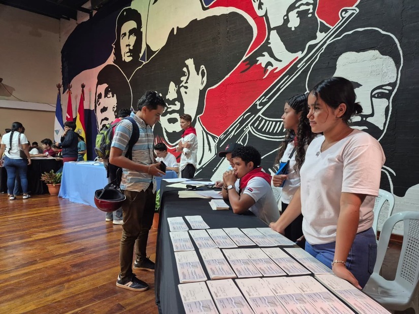 Becas-para-el-Pueblo-9