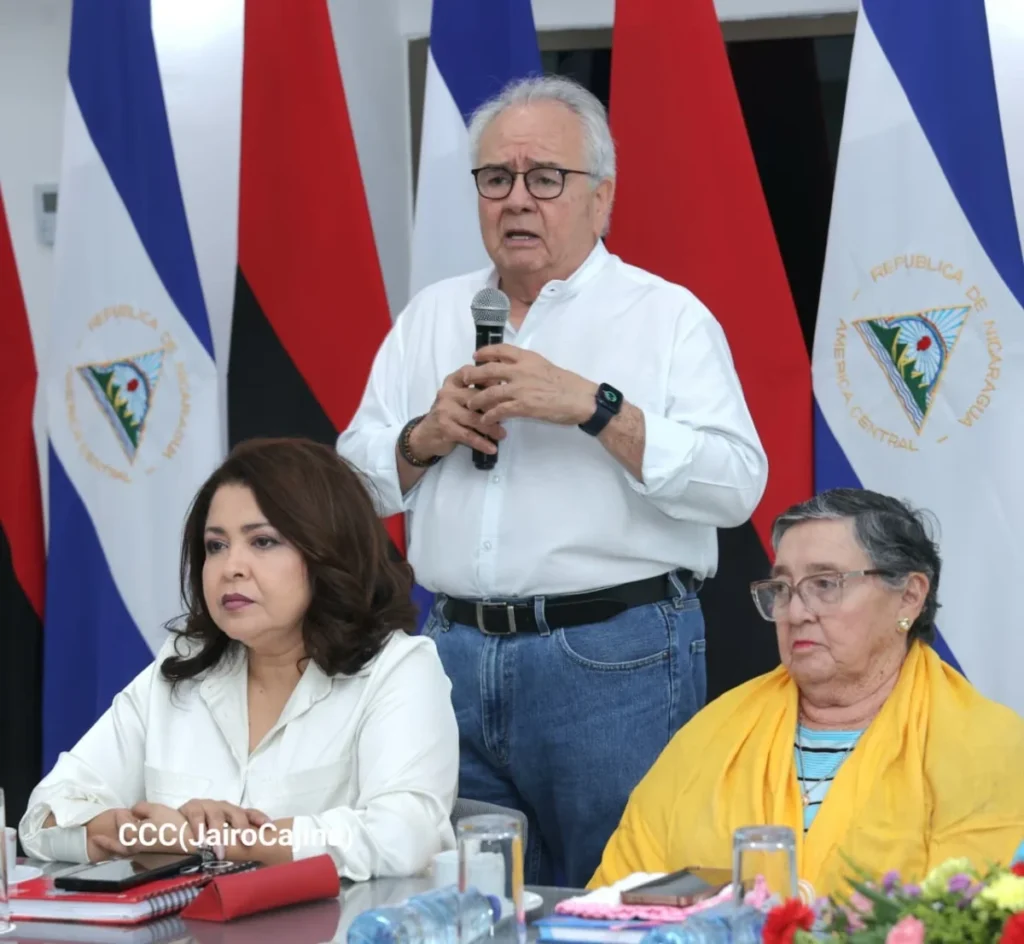 Gustavo Porras