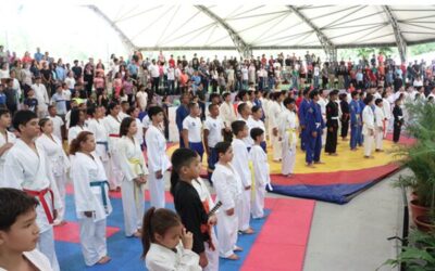 Juventud universitaria rinde homenaje a Pedro Aráuz con jornada de artes marciales mixtas