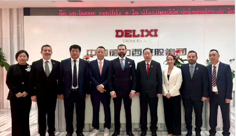 Captura de Pantalla 2025-11-06 a la(s) 09.29.46