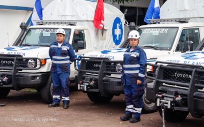 Filiales de la Cruz Blanca reciben nuevas camionetas de rescate
