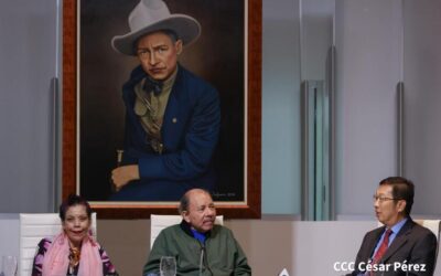 Copresidentes de Nicaragua dan calurosa despedida al Compañero Chen Xi