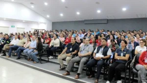 Servidores públicos de ENEL realiza encuentro sobre el proceso de reformas constitucionales