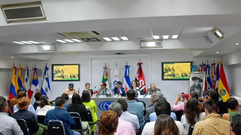 Representación de Nicaragua en México en acto conmemorativo al General Augusto C. Sandino