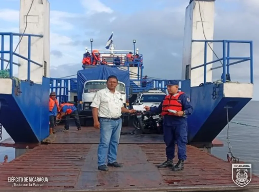 FUERZA NAVAL
