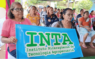 INTA realiza encuentro regional con productores avícolas