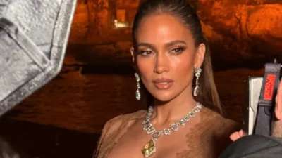 Jennifer Lopez cumple 57 y deja un mensaje que da de qué hablar