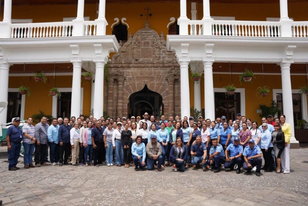 100 protagonistas