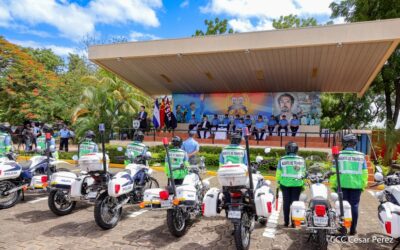 Policía de Nicaragua recibe lote de motocicletas donadas por la República Popular China