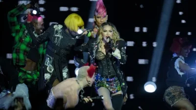 Madonna y Feid acaparan miradas en el estreno de “Confessions II: The Film”