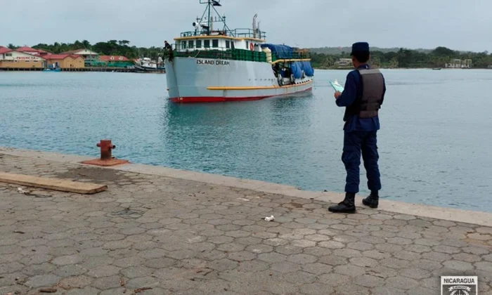 Protección, seguridad e inspección a embarcaciones y flota pesquera industrial