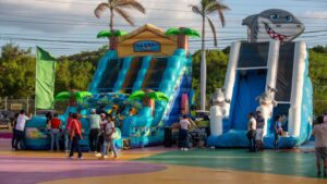 El Puerto Salvador Allende recibe a familias en un ambiente seguro