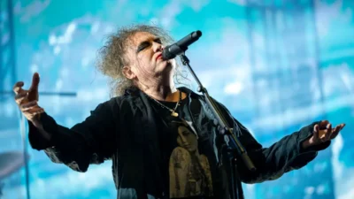 Robert Smith critica el show de medio tiempo en el Mundial