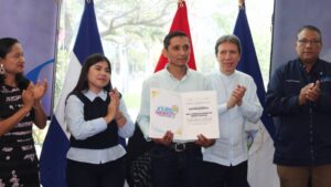Entregan Premio Nacional al Joven Científico e Investigador 2026