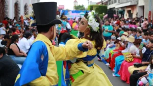 Masaya rompe los fuegos y celebra a San Jerónimo