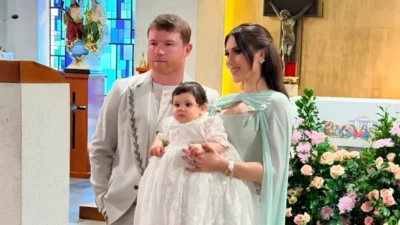 Así fue el bautizo de Eva Victoria, hija de Canelo