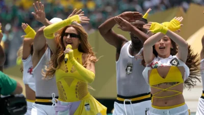 Shakira reafirma su amor por el fútbol