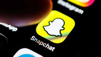 Familia demanda a Snapchat por abuso de menor