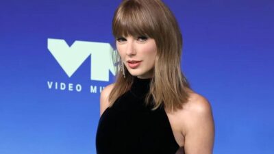 Taylor Swift se corona como la artista más premiada de los MTV VMAs