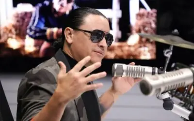 Elvis Crespo el Rey del Merengue se presentara en el Polideportivo Alexis Argüello