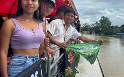 Flotilla recorre Amazonía para llegar a la COP30 en Brasil