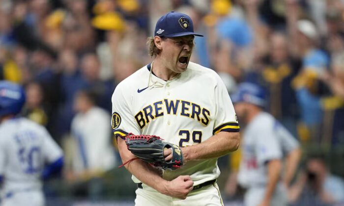 Brewers derrotan 2-1 a los Dodgers en el Juego 1 de la NLCS