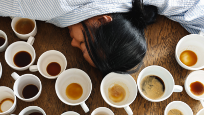 ¿Puedo morir por tomar mucho café? Médicos advierten