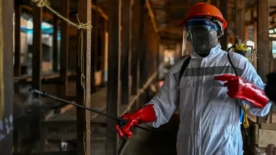 RD Congo reporta 389 casos de ébola y 63 muertes