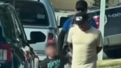 El ICE detiene a un niño de 5 años junto a su padre