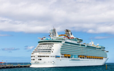 Muere en un crucero tras beber 33 tragos y amenazar a pasajeros