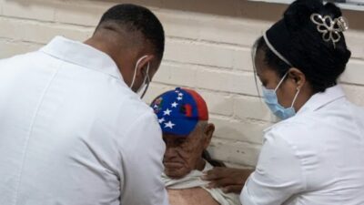 Cuba envía apoyo médico a afectados por los terremotos
