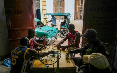 Cuba sufre una «desconexión» que deja sin servicio eléctrico a la zona occidental