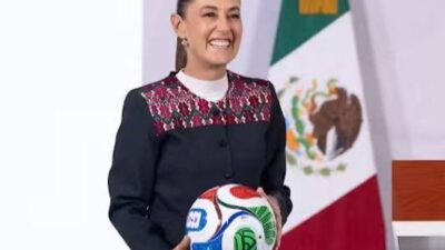 Presidenta de México celebra el desempeño de la selección