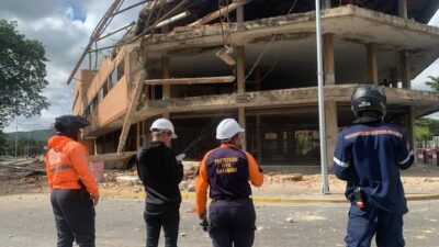 Evalúan inmuebles tras fuerte actividad sísmica en Venezuela