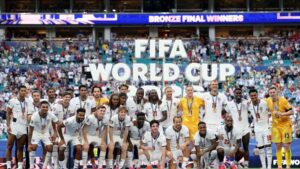 Inglaterra vence a Francia en una lluvia de goles y conquista el tercer puesto del Mundial