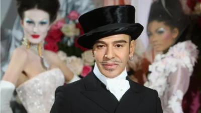 La Met Gala 2027 desata polémica con homenaje a John Galliano